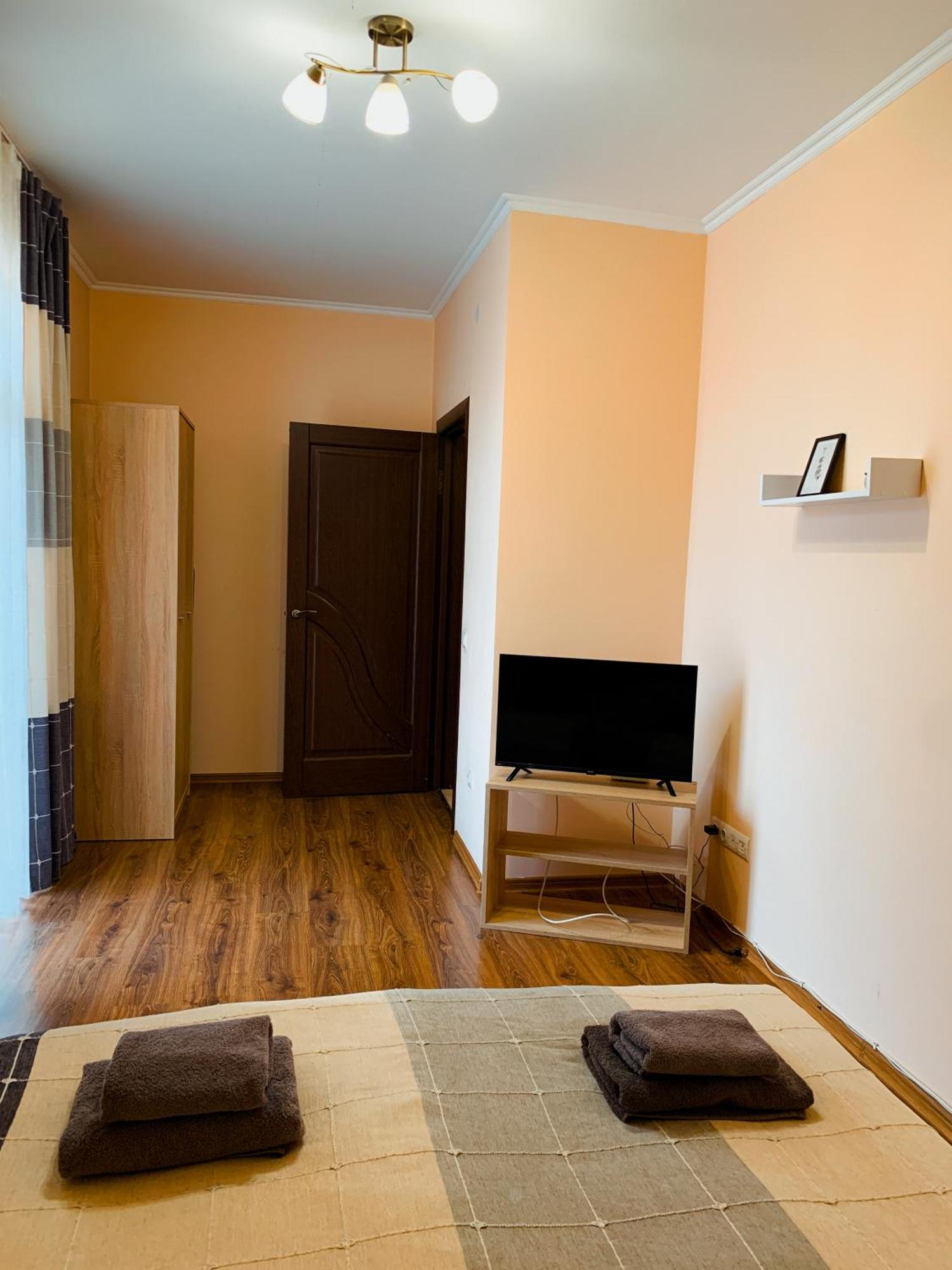 Apartments Domovik Stylе' Мукачево Экстерьер фото